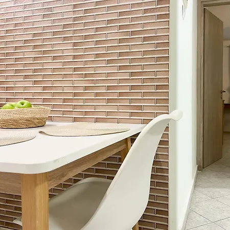 Apartment 2-bedroom Breeze