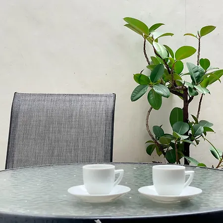 2-bedroom Breeze Apartment *