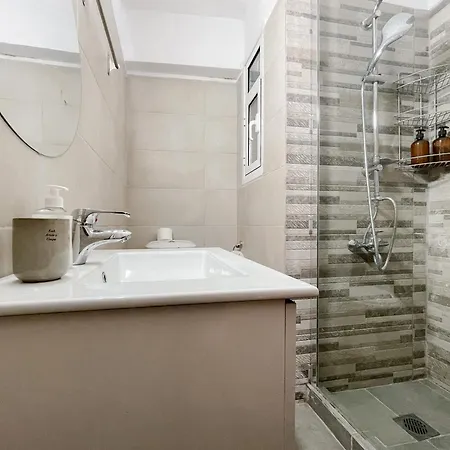 2-bedroom Breeze