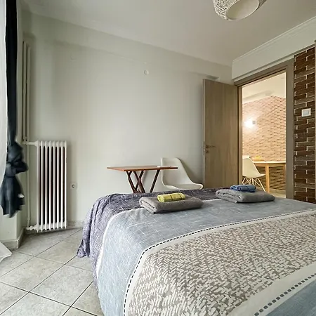 2-bedroom Breeze Athens