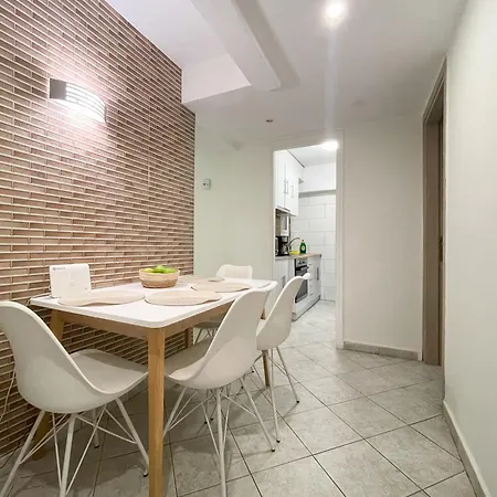 2-bedroom Breeze