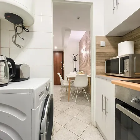 2-bedroom Breeze Apartment *